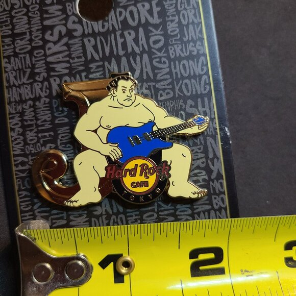 Hard Rock Cafe Sumo Wrestler Limited Ed Puzzle Pin Badge Japan Tokyo US SELLER - Picture 4 of 5